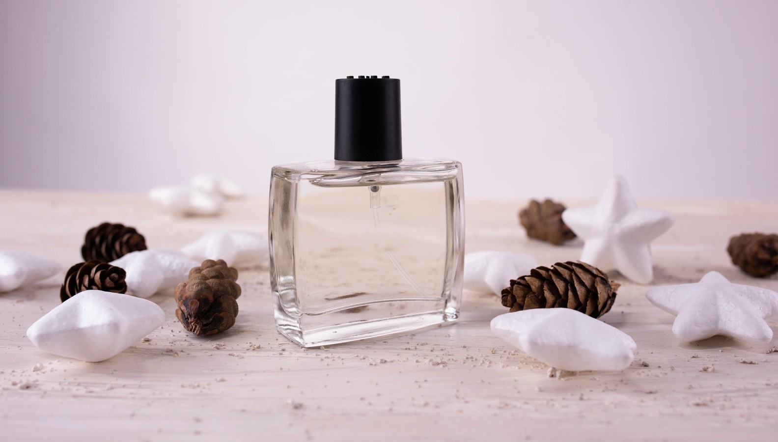 Know Why Wearing Unisex Fragrances Might Be a Game Changer